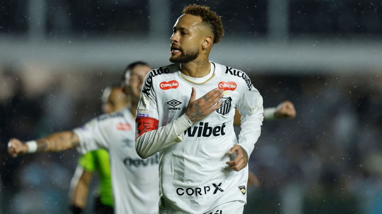 'Brilliant' Neymar praised by Santos boss ahead of Brazil's World Cup squad announcement