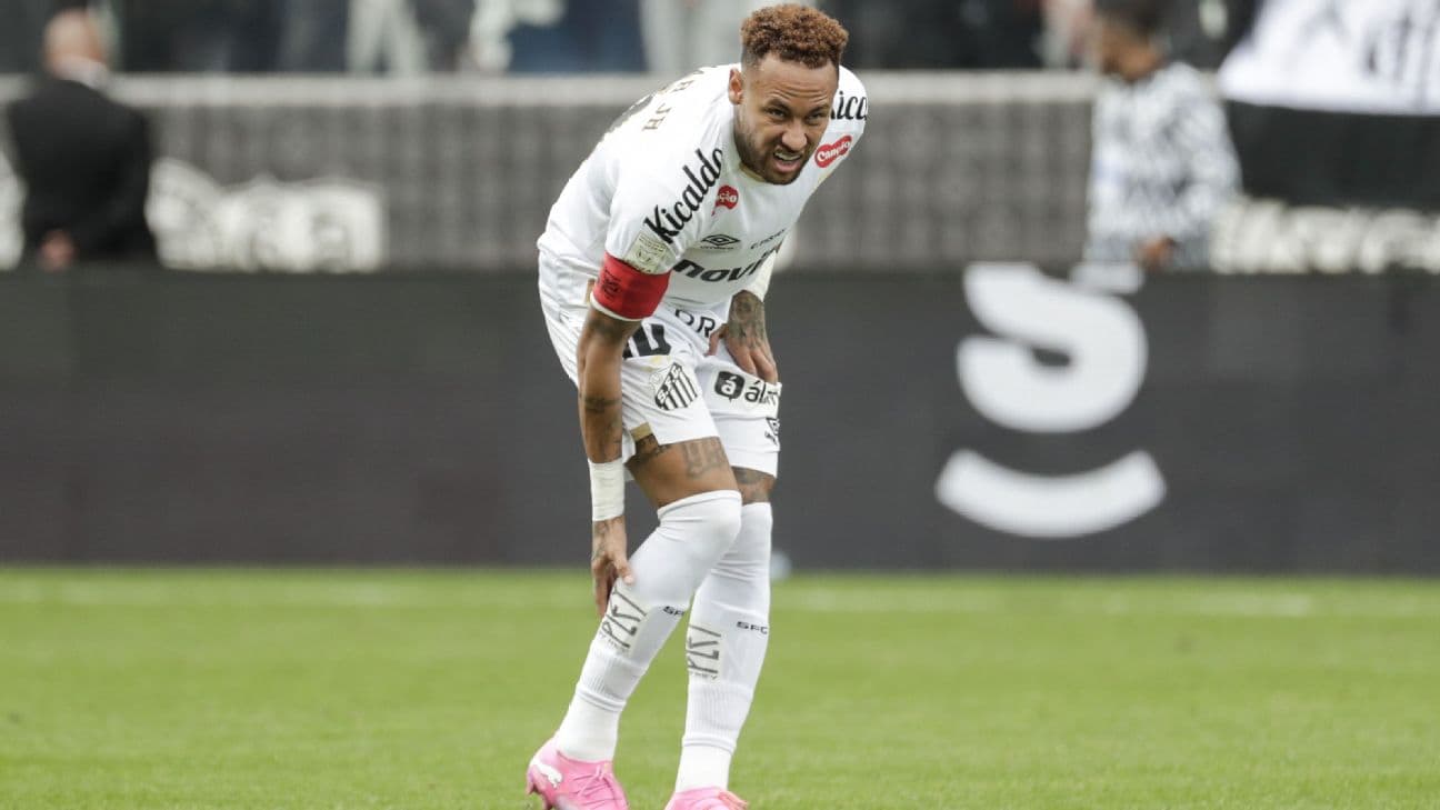 Neymar suffers calf injury, to miss Santos games ahead of World Cup